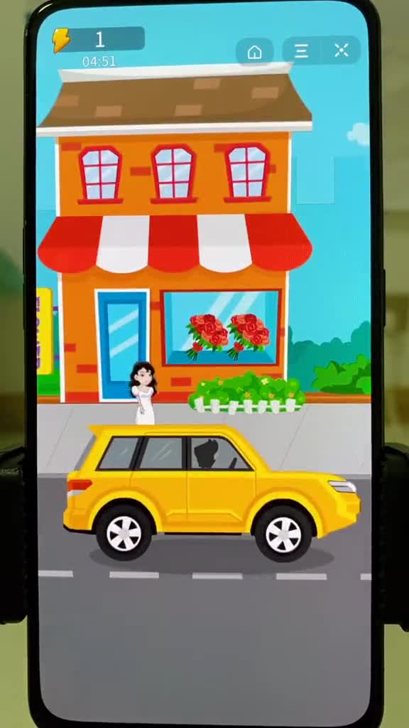 大叔追美女的时候遇到了危险