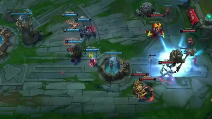 耐克标志被挡！TheShy卢锡安14杀拿MVP，LGD被吊打