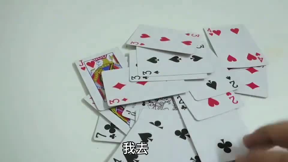 外面飘了五大炸，本来是妥妥的输牌，上家一步出错竟然让我打赢了