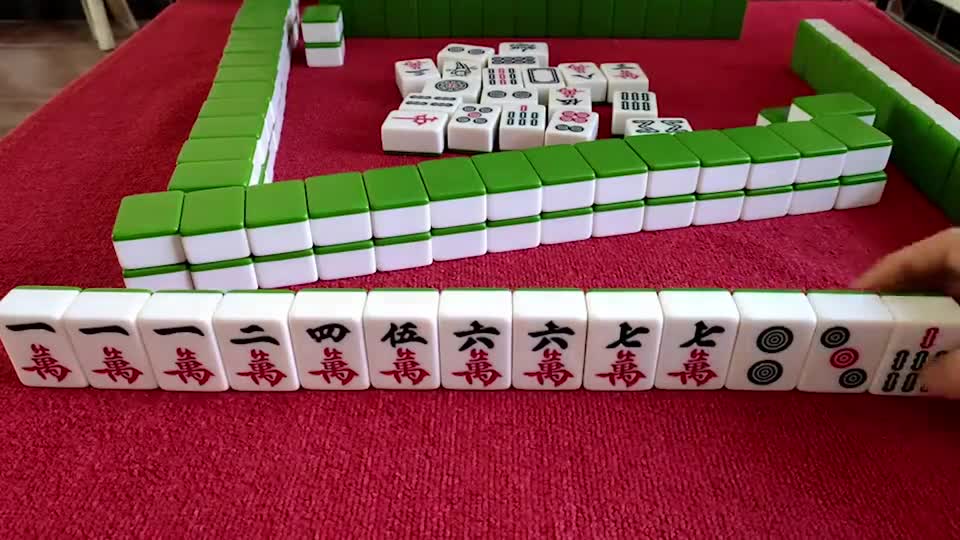 实力加运气，谁还能跟小伙比，这局清一色打的太漂亮