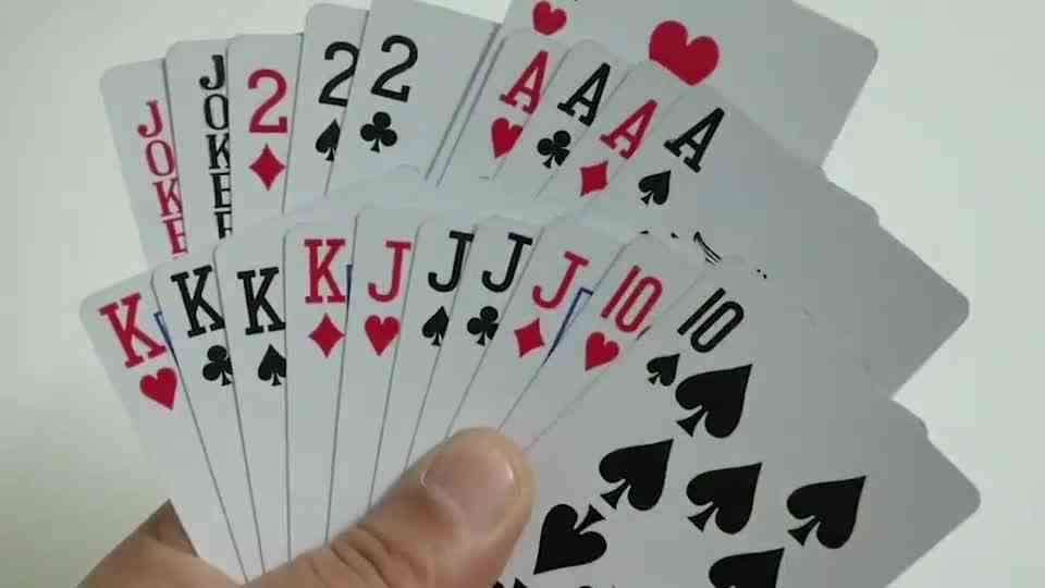 手拿绝世好牌，本想着是万无一失了，没想到还是被人套路了