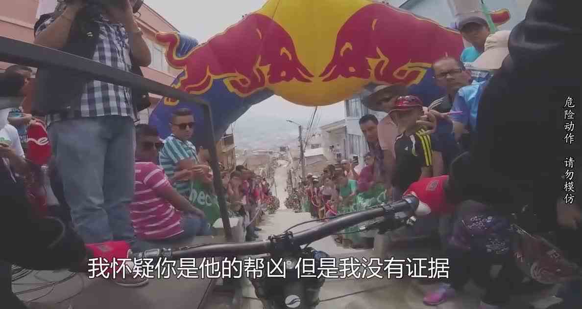 当你的暑假作业被小偷抢了？第一视角带你飞车抓贼！全程高能！