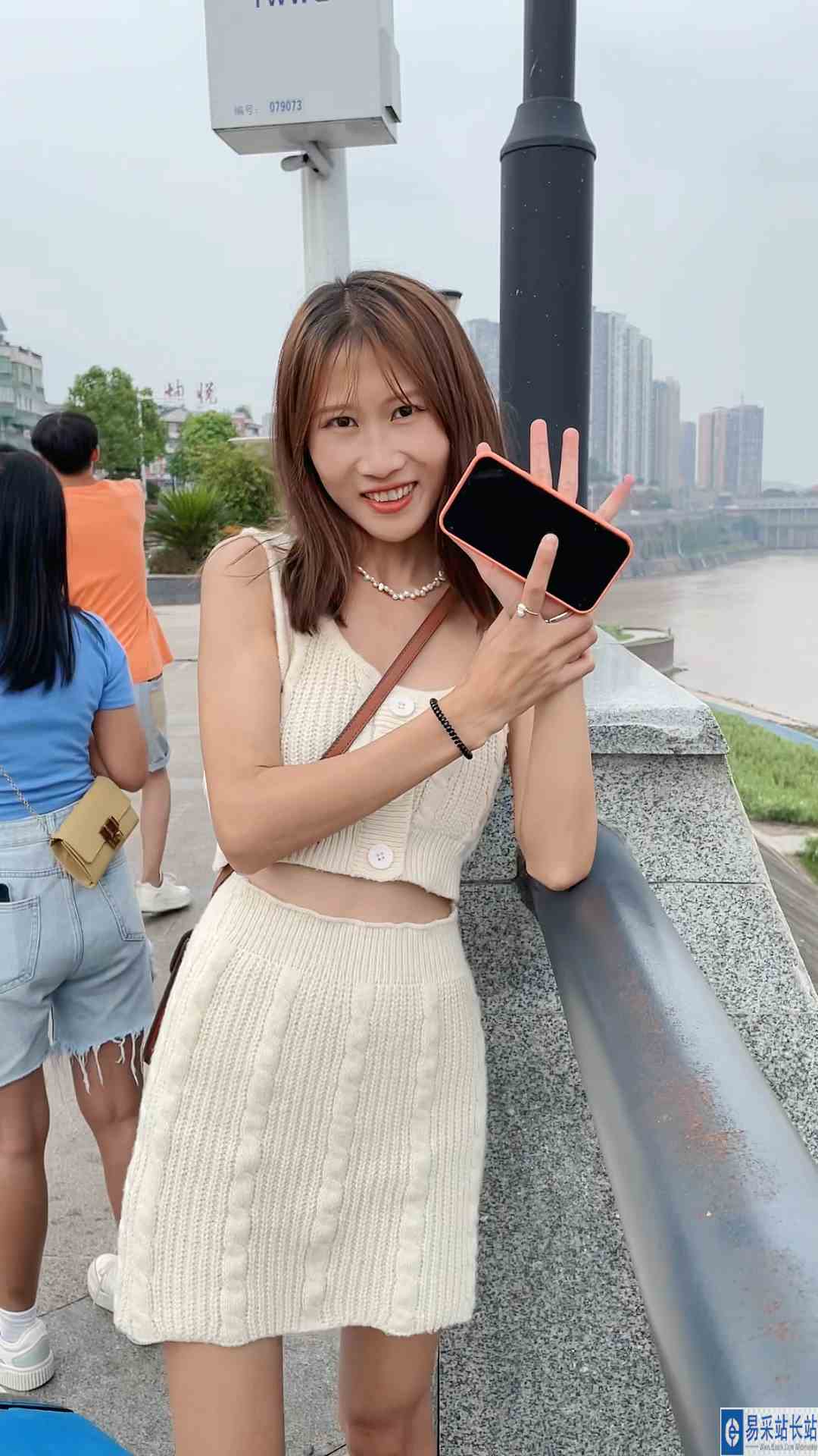 好玩是好玩！有点费手机！ #戏精的日常 