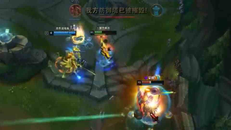 不愧是拥有龙瞎皮肤的男人，这几何手速，不是一般人拥有的！