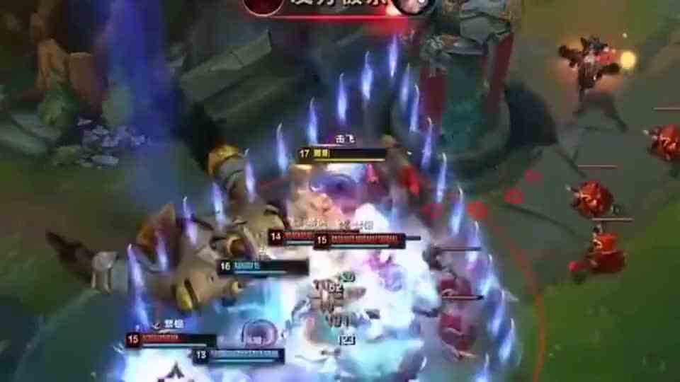 还以为女枪要疯狂输出的，没想到腕豪一个伤害溅射就把人送走了！