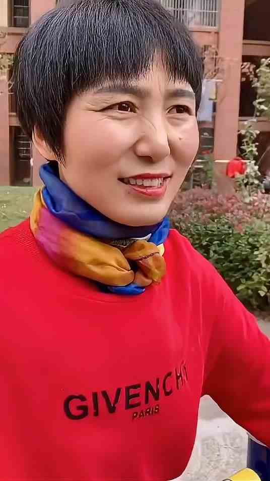 记得双击关注，开心不迷路