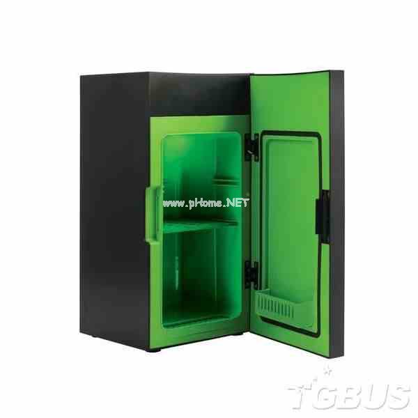 容纳8罐饮料 微软推出XBOX Series X外观小型冰箱