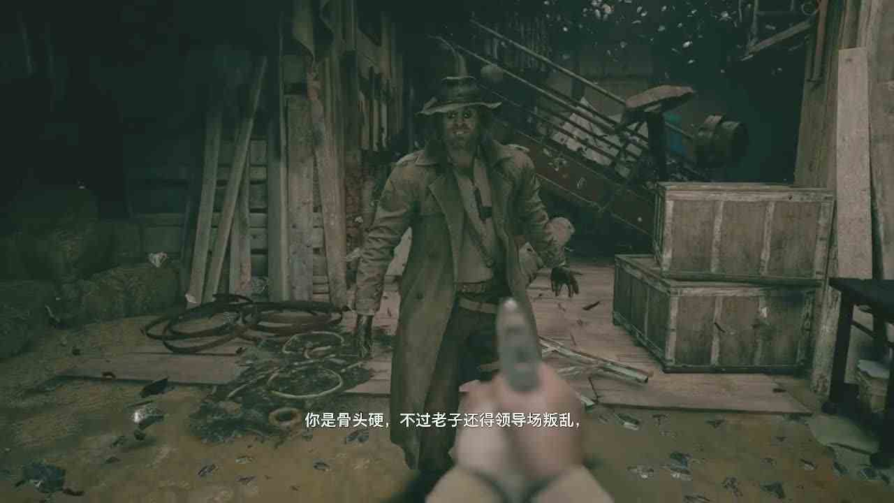 生化危机8，BOSS从人类变成机器生命体，手枪根本无法造成伤害
