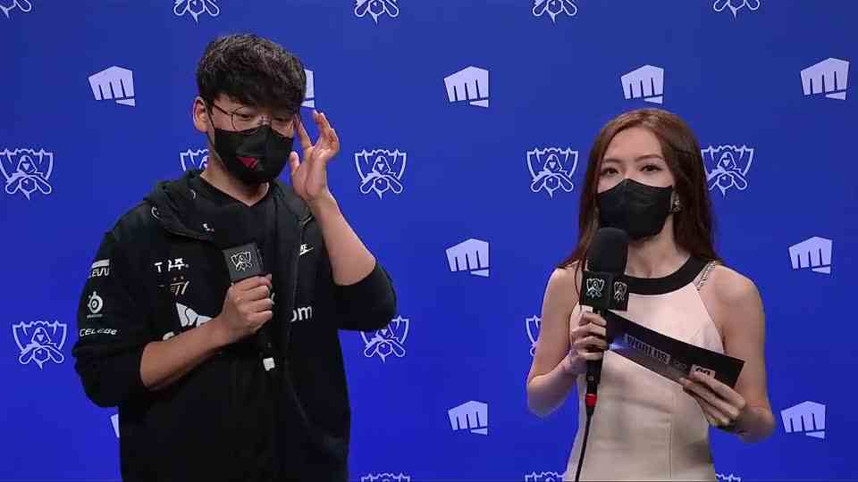 【S12全球总决赛】小组赛 EDG vs T1 赛后采访