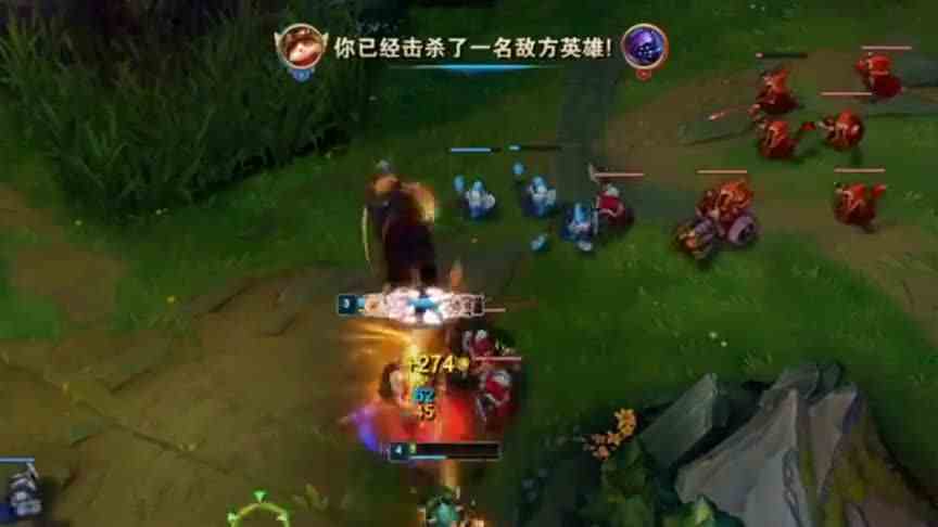 上单提莫对线武器大师，前期就是各种消耗，不让对方有反打的能力！