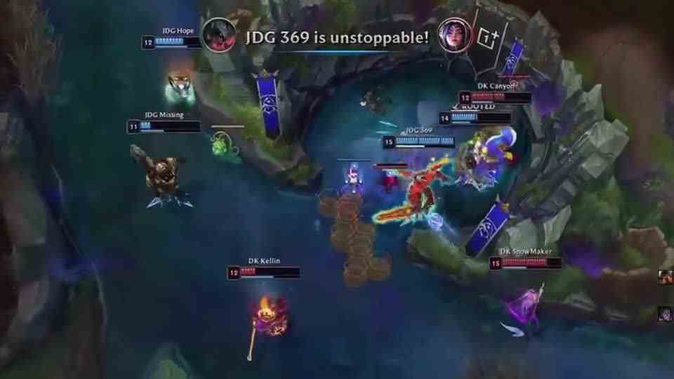 JDG小组第一晋级，369再现河道逆天剑魔，牙膏赛后怒吹其世一上