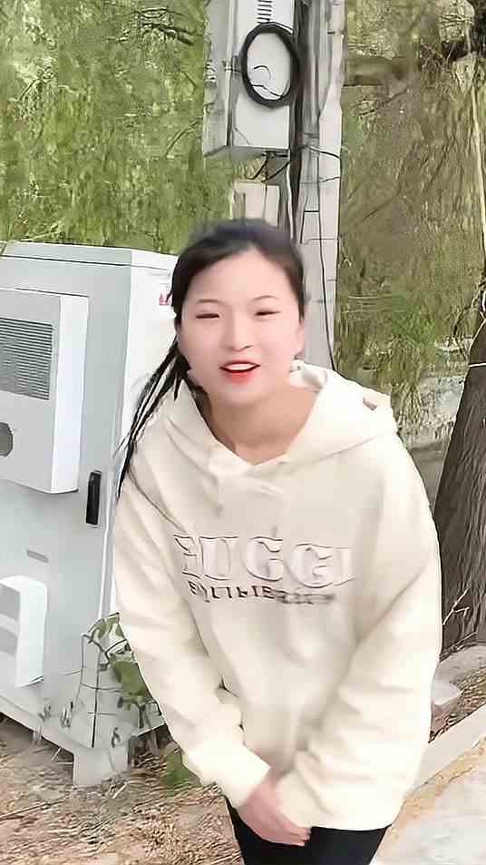 吓得我连夜扛着火车跑路了哈哈