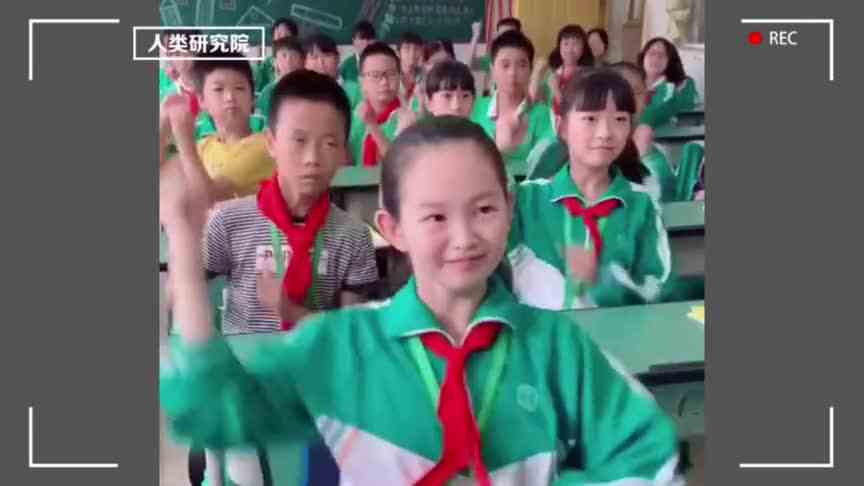 爹：“这个号练废了，再生个闺女吧”
