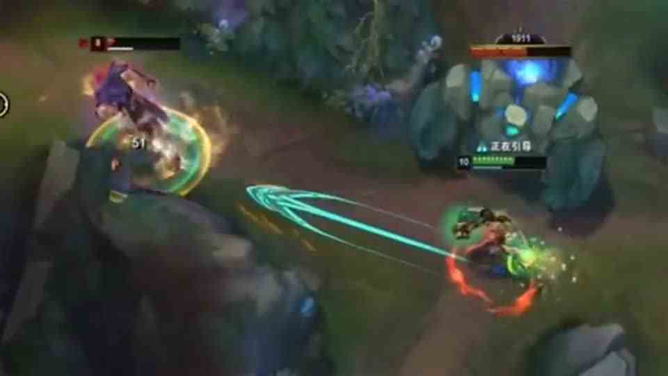 两个喜欢用锤头的人，到底谁的拳头更硬，还得看出装！