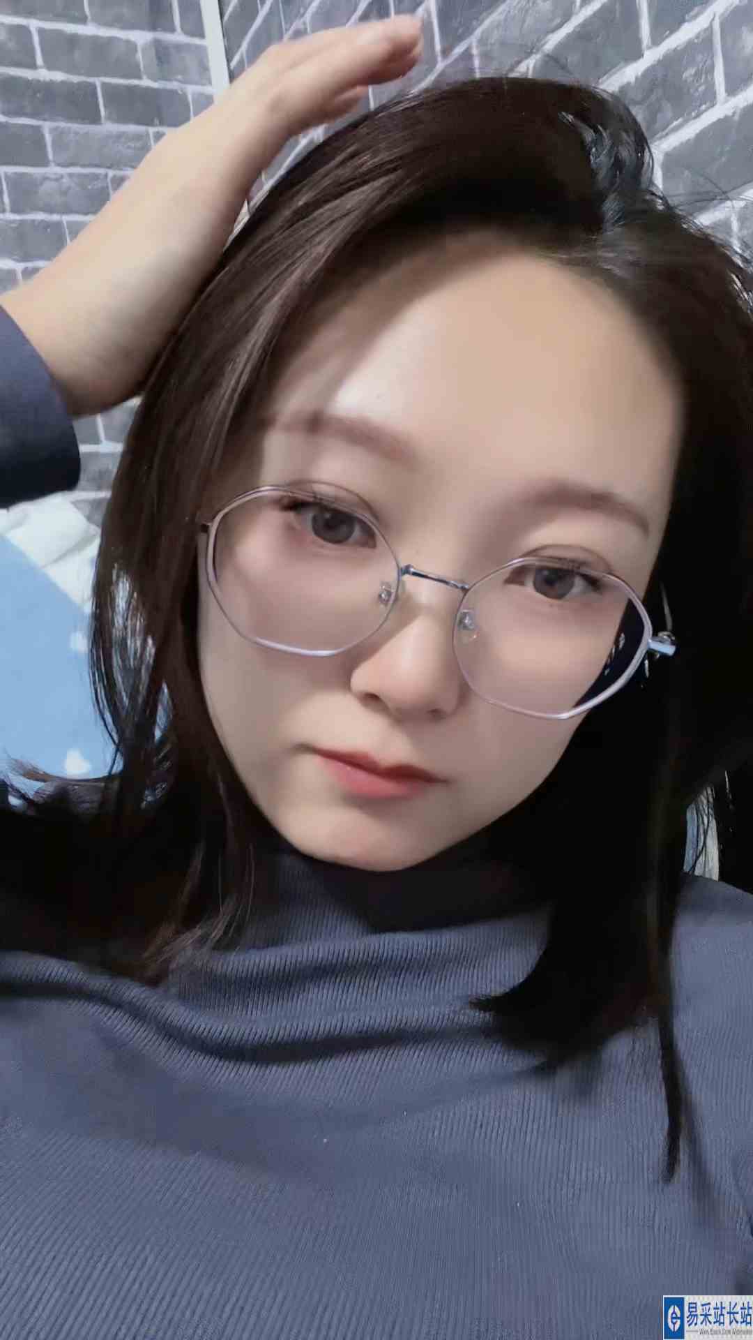感觉和昨天是同样的视角！