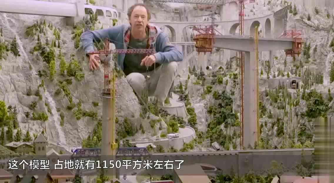 23万工人打造，世界最大模型，网友：现实版《我的世界》？