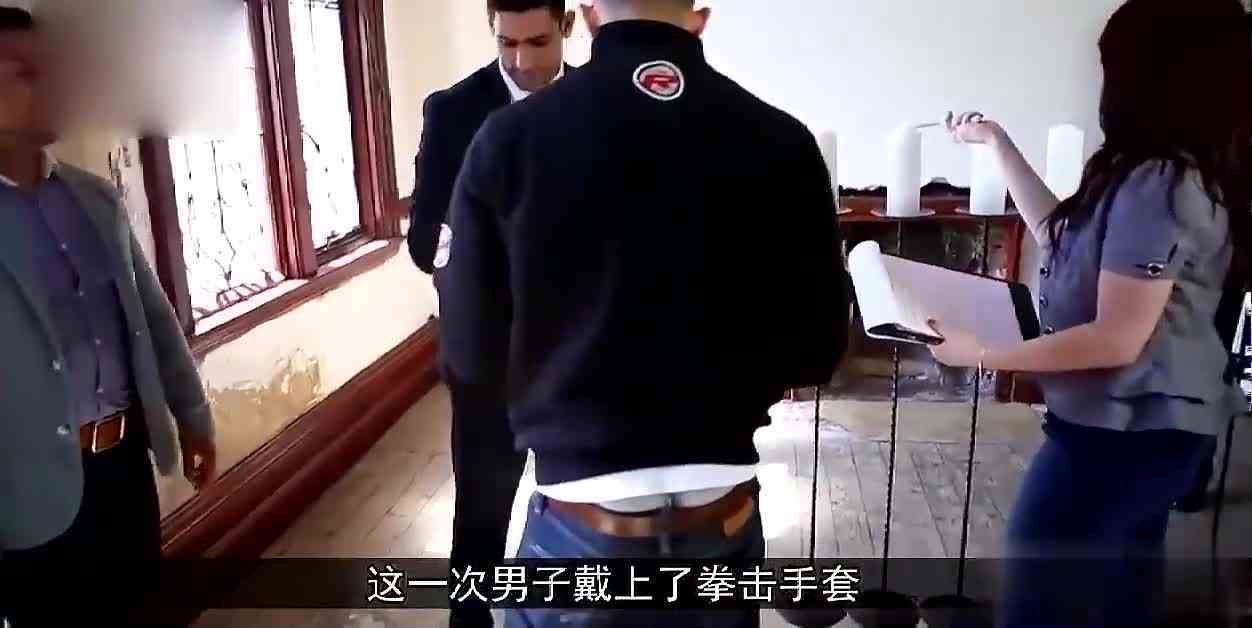 外国拳皇攻速超快，一拳灭8根蜡烛，天下武功唯快不破！