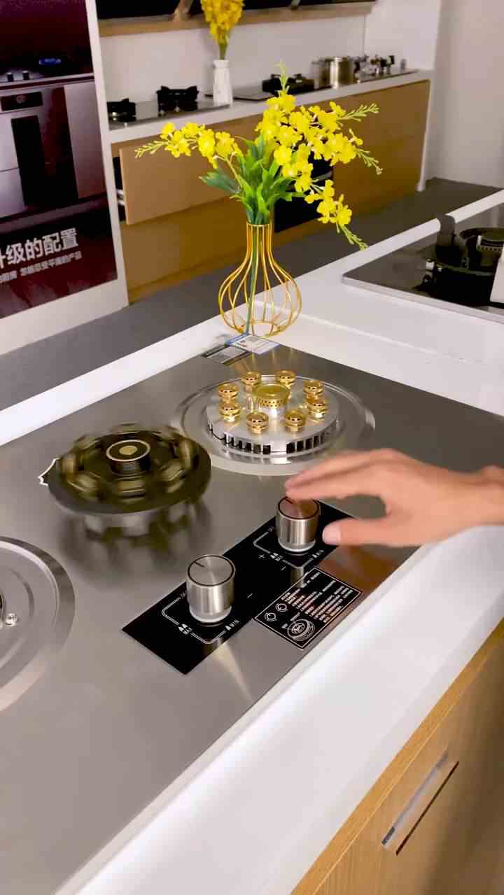 我喜欢黑色的，我家夫人喜欢白色的