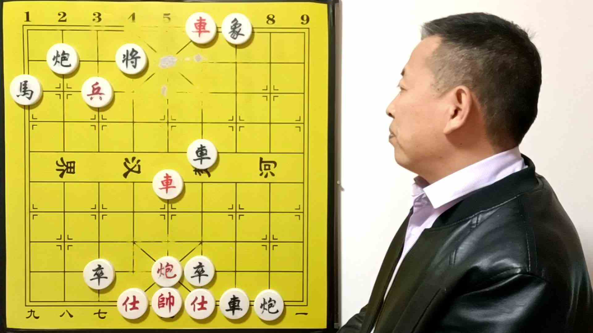 这是83年上海发布的一盘棋局测验，红方妙手频发锐不可当！