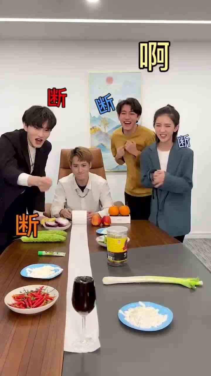 游戏挺好玩，就是有点废人