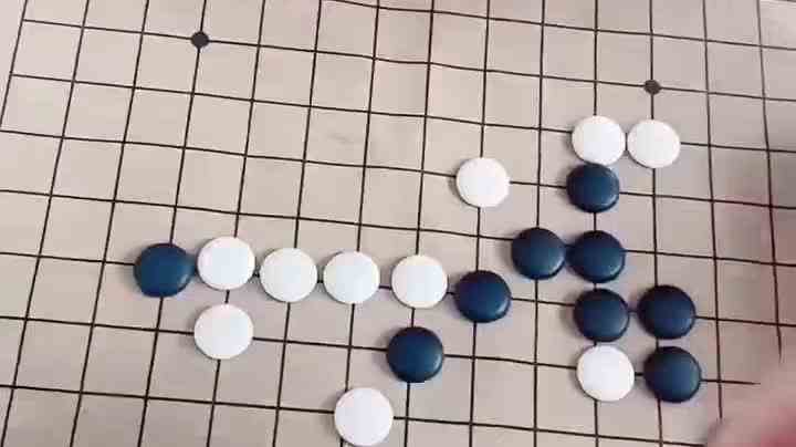 我家都是这么下棋的，懂得看门道