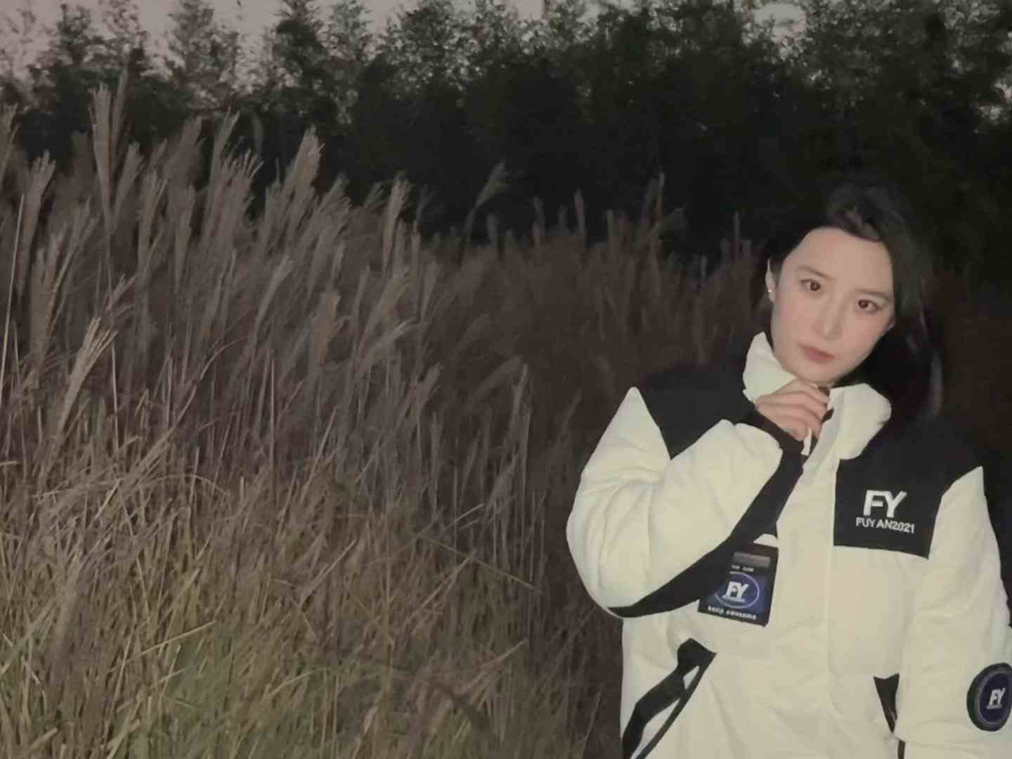 发些新出的实况图吧