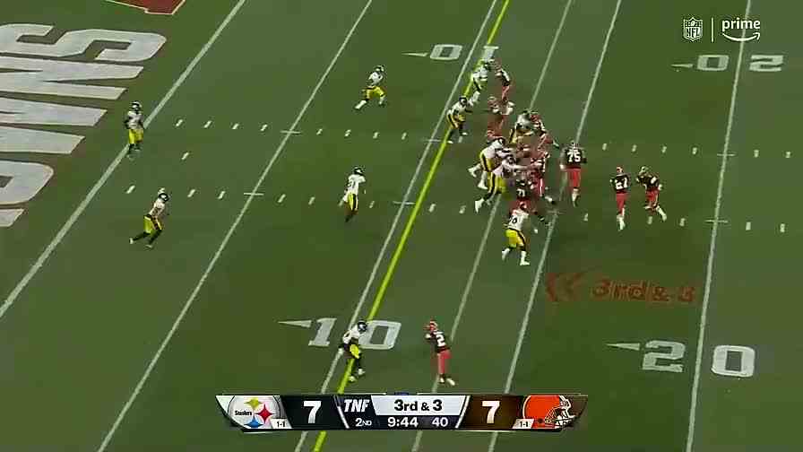 NFL\-匹兹堡钢人状态不佳 克利夫兰布朗成功捍卫主场