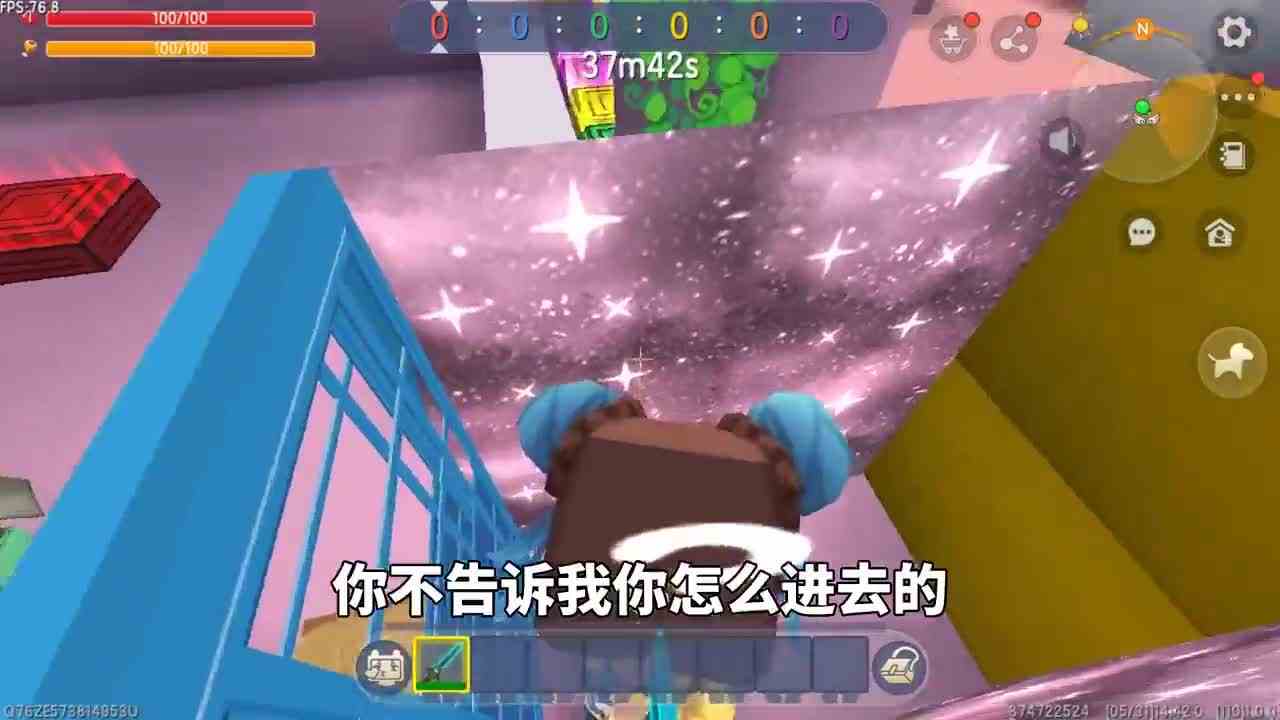 迷你世界：土豆躲猫猫成耍赖王，躲屠夫家被我发现，还爬到墙上去