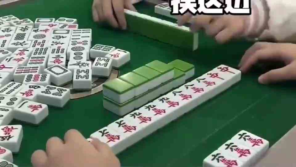 本来只是一个简简单单的自模，没想到好戏还在后面！