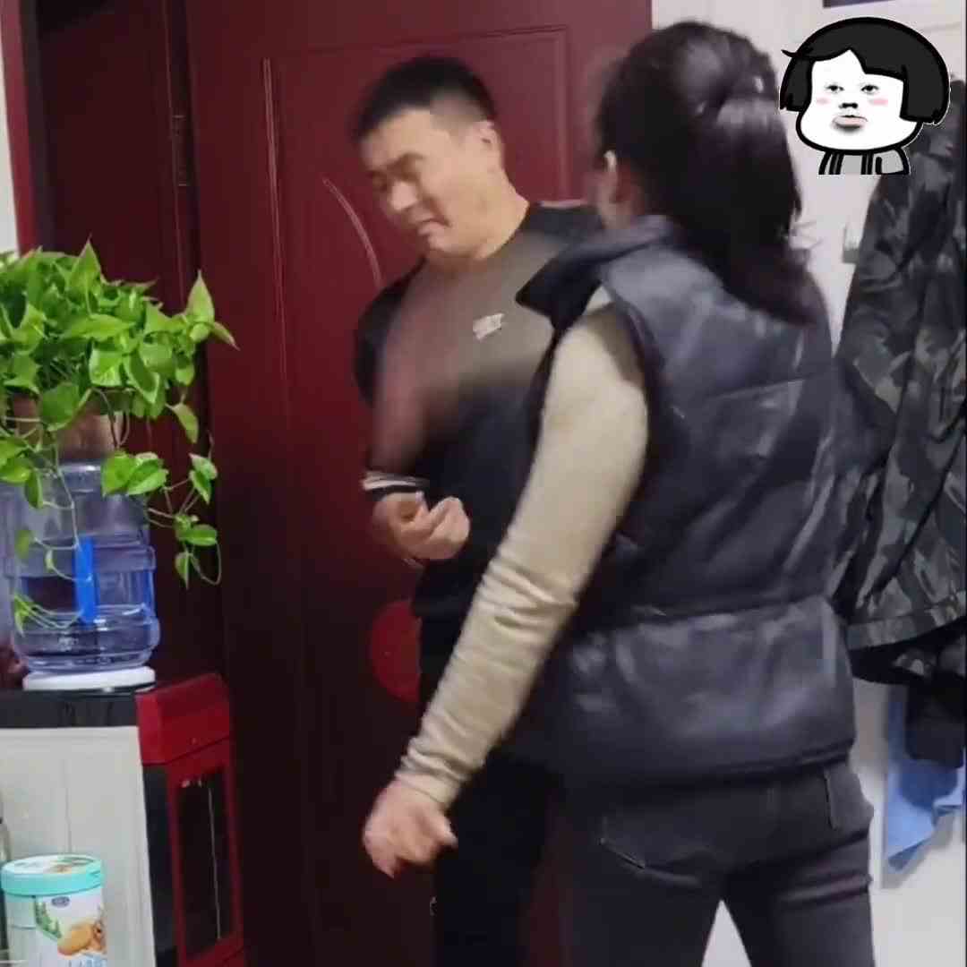 到底发生了什么事情，都把我打懵了