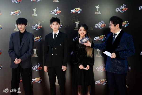 大咖云集，共享荣誉！极速之夜·2022QQ飞车年度颁奖盛典圆满落幕！