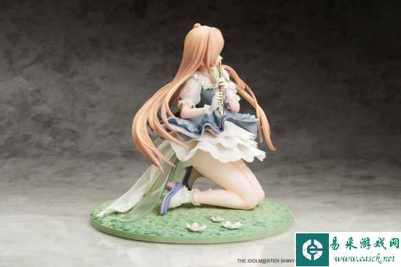 手办鉴赏室：神里绫华高举折扇！战舰少女婚纱造型