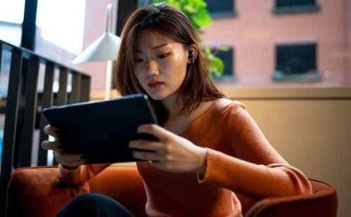 JBL QUANTUM TWS量子风暴极速版真无线降噪游戏耳机全新发布