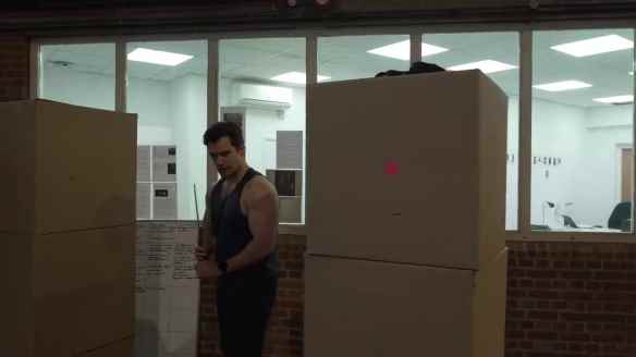 《猎魔人》第3季曝幕后视频 亨利卡维尔打戏一镜到底