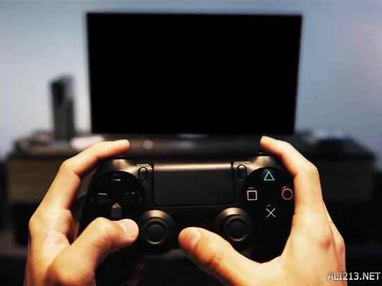 PS4破解黑客发怒：想玩破解游戏的人请滚开