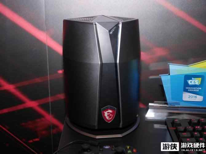 游戏版的苹果垃圾桶 微星Vortex迷你游戏PC