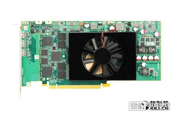 全球首款单槽9屏显卡来了 显卡厂商你猜不到