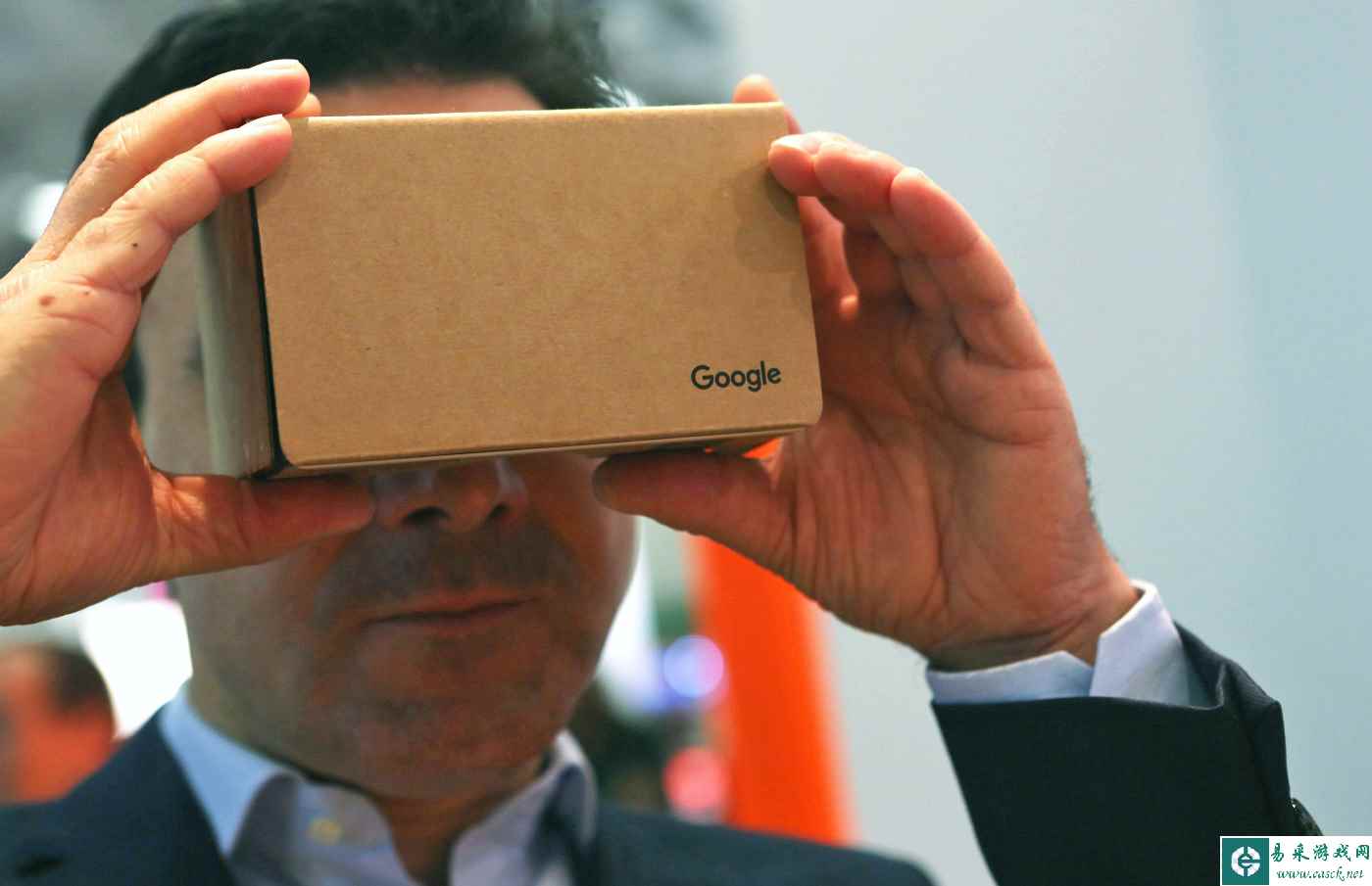 秘密武器？谷歌还有一台独立的VR 装置呢