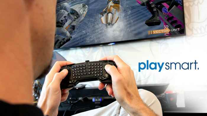 Mad Catz这款S.U.R.F.R手柄让你玩得智能