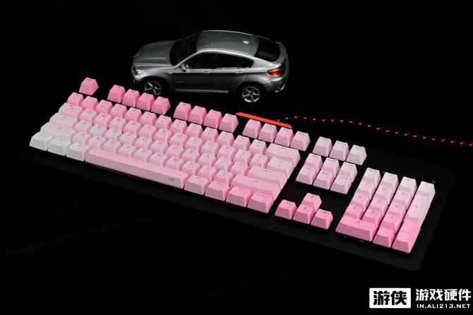 女生节白色情人节求爱大招 粉红渐变色键帽赏析