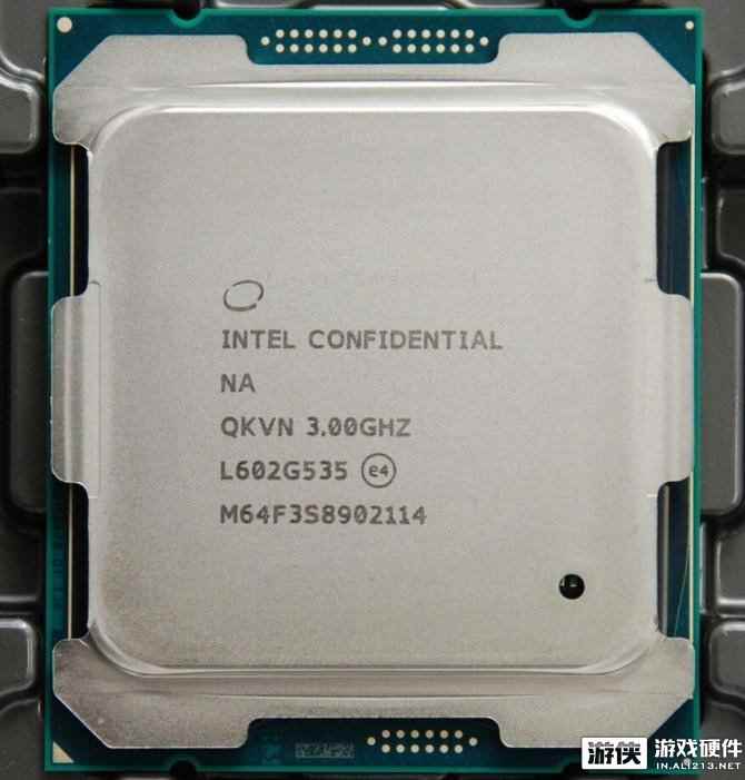 零下100°压制!10核i7-6950X旗舰超频5.7GHz