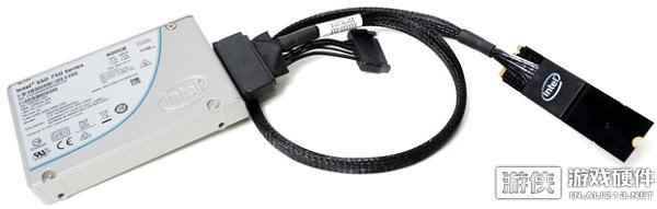 居然还能这样玩SSD？ 摇身一变U.2变成M.2 NVMe