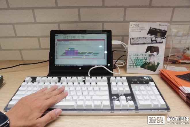 简约清新感 i-Rocks自主研发静电容键盘