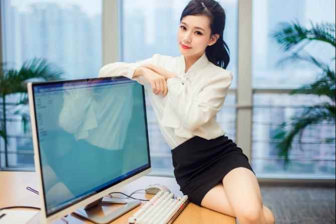 无法抵抗 这些高颜值的外设女神也喜欢富勒游戏外设