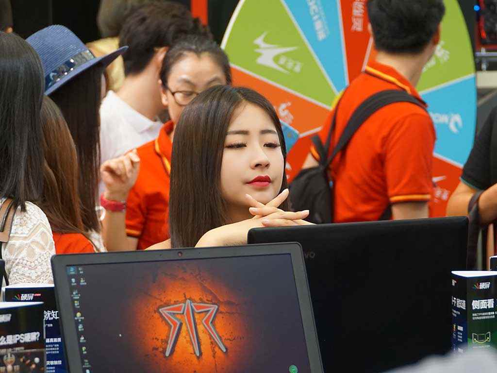 美眉天天有 今年Chinajoy会场ShowGirl逐个看（一）