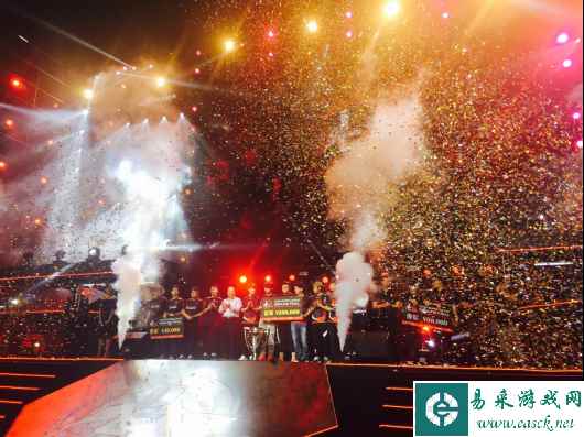 华硕“国民电竞”神机MG248Q 倾力助阵CSL2016总决赛