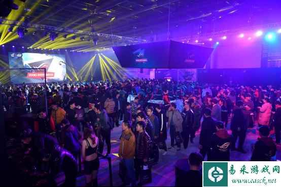 ROG DAY万众同嗨!全球最快电竞显示器PG258Q国内首秀