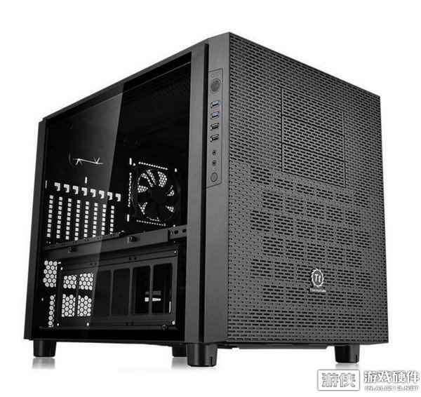 Tt发布新款卧式机箱!全水冷规格支持打造变态级散热