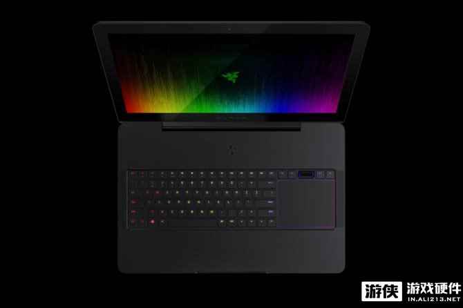 雷蛇发布2017款17寸灵刃！两大升级提升性能和音效