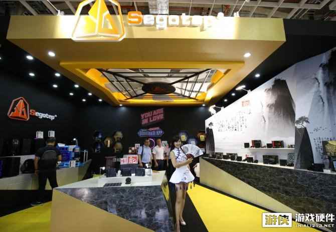 台北电脑展:鑫谷昆仑旗舰电源亮相!打造优质电竞平台